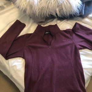 North Face zip pullover size Small cranberry color gently used